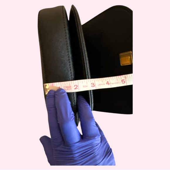 Tory Burch Crossbody in Black Saff - Picture 13 of 15